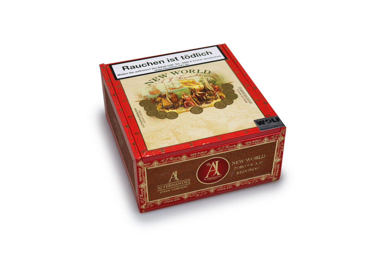AJ Fernandez New World Oscuro Robusto Navigante