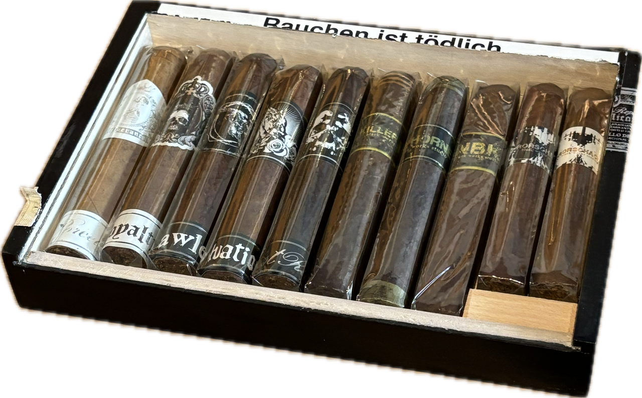 Black Works Studio Sampler Oveja Negra