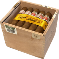 Thumbnail for Hoyo de Monterrey Petit Robusto
