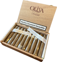 Thumbnail for Oliva Connecticut Reserve Double Toro